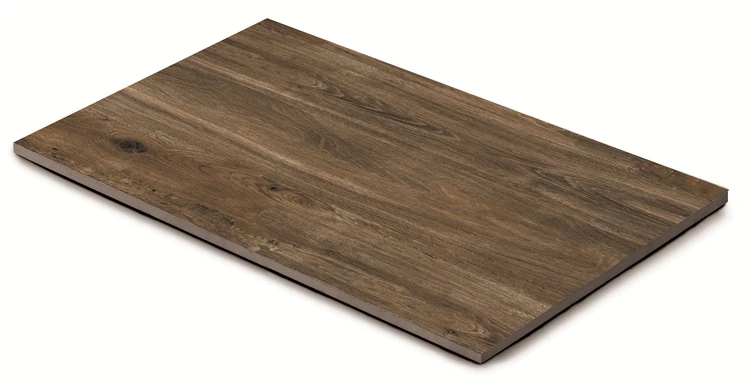 płytki podłogowe imitujące drewno .webp